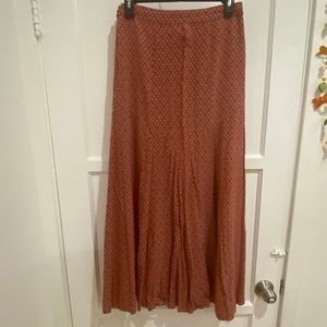 Forever 21 Maxi skirt
